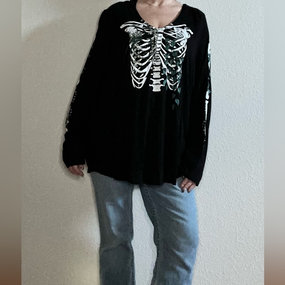 Torrid Black Skeleton Hoodie